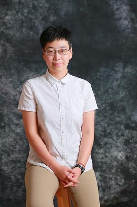 古朴雄伟的图书馆新楼建成