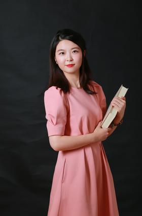 在大学图书馆现代化进程中发挥了示范引